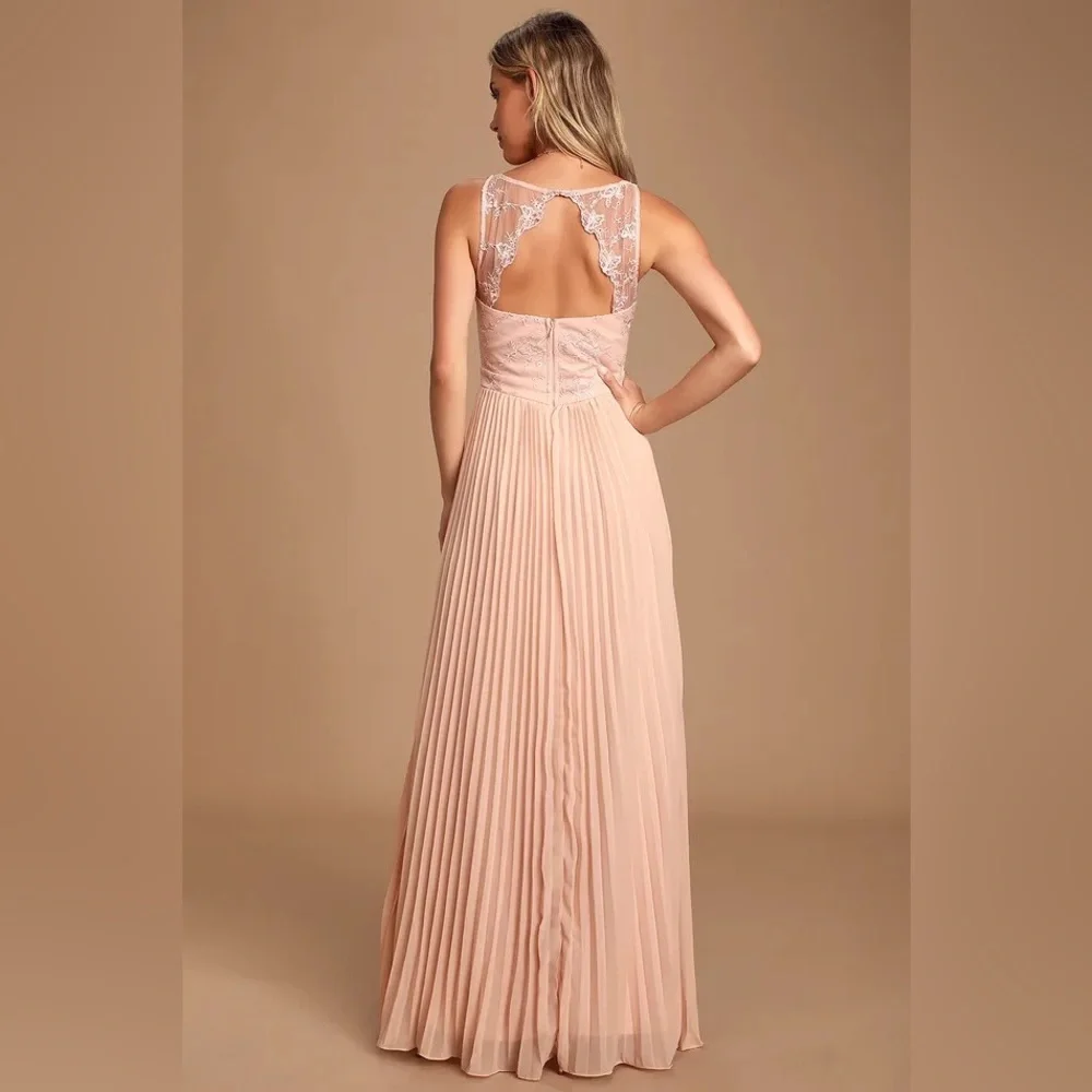 Petals and Pleats Blush Pink Lace Pleated Maxi Dress
Lulus Small Bridesmaid Prom - Picture 3 of 14